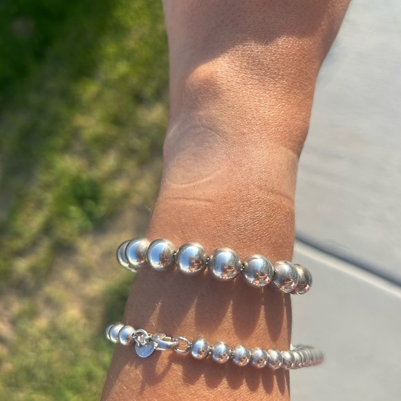 Tiffany & Co. Sterling Silver Necklace/Bracelet/Earring complete set! - Picture 6 of 13